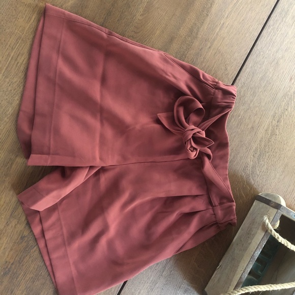 lululemon athletica Pants - LuLu Lemon Burnt Orange Noir Short 5.5” Size 6